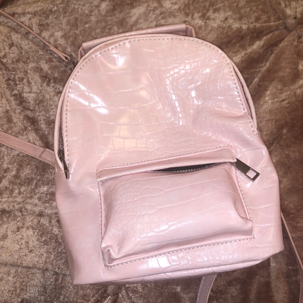 MISSGUIDED Pink Crocodile Mini Backpack